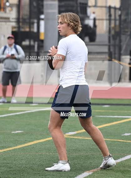 Thumbnail 2 in Tesoro vs. Ayala (Surf City Passing Tournament) photogallery.