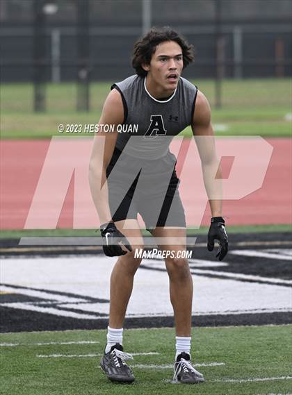 Thumbnail 2 in Tesoro vs. Ayala (Surf City Passing Tournament) photogallery.