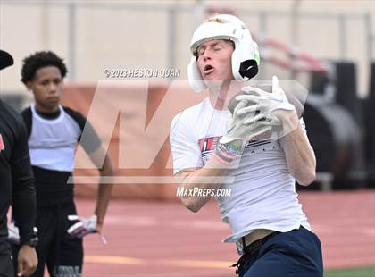 Thumbnail 3 in Tesoro vs. Ayala (Surf City Passing Tournament) photogallery.