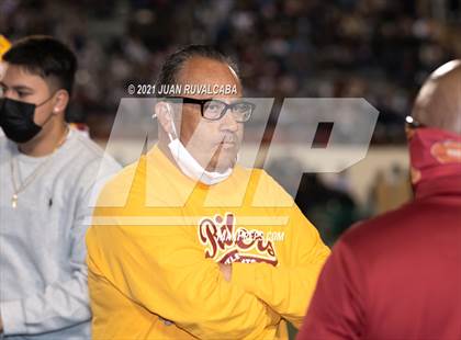 Thumbnail 1 in Garfield  vs. Roosevelt (East Los Angeles Classic) photogallery.