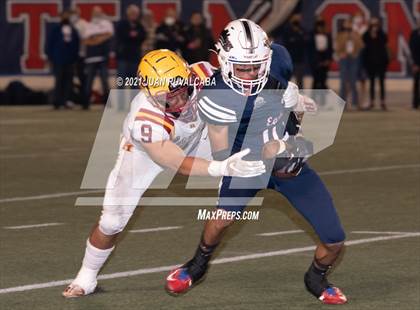 Thumbnail 1 in Garfield  vs. Roosevelt (East Los Angeles Classic) photogallery.
