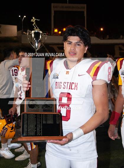 Thumbnail 3 in Garfield  vs. Roosevelt (East Los Angeles Classic) photogallery.