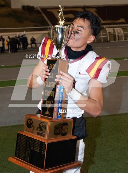 Thumbnail 3 in Garfield  vs. Roosevelt (East Los Angeles Classic) photogallery.