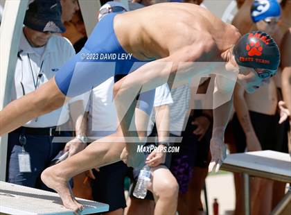 Thumbnail 3 in Wolves Invitational photogallery.