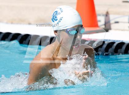 Thumbnail 2 in Wolves Invitational photogallery.
