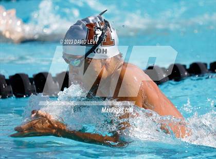 Thumbnail 2 in Wolves Invitational photogallery.