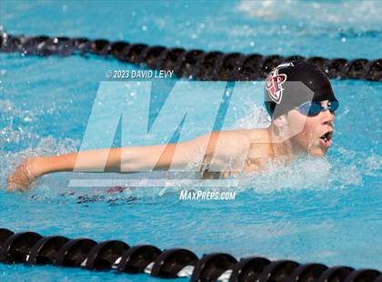 Thumbnail 2 in Wolves Invitational photogallery.