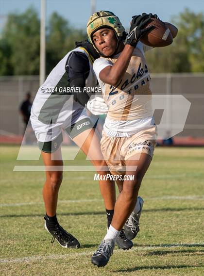 Thumbnail 3 in Holtville vs Yuma Catholic (7 on 7) photogallery.