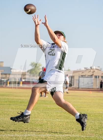 Thumbnail 2 in Holtville vs Yuma Catholic (7 on 7) photogallery.