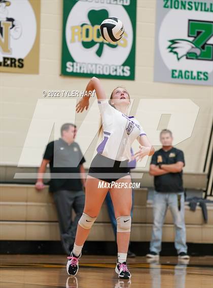 Thumbnail 1 in Terre Haute North Vigo vs. Brownsburg (IHSAA 4A Sectional Semifinal) photogallery.