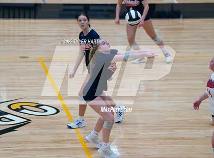 Thumbnail 2 in Terre Haute North Vigo vs. Brownsburg (IHSAA 4A Sectional Semifinal) photogallery.