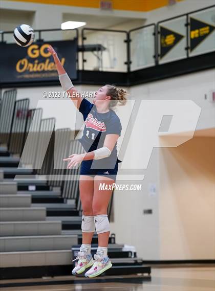 Thumbnail 2 in Terre Haute North Vigo vs. Brownsburg (IHSAA 4A Sectional Semifinal) photogallery.