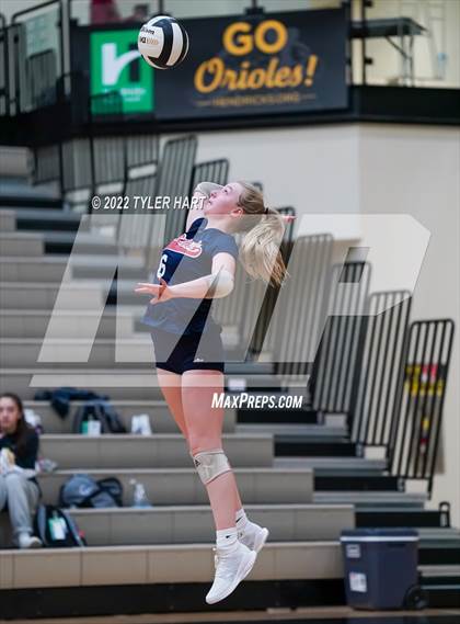 Thumbnail 3 in Terre Haute North Vigo vs. Brownsburg (IHSAA 4A Sectional Semifinal) photogallery.