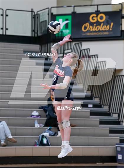 Thumbnail 1 in Terre Haute North Vigo vs. Brownsburg (IHSAA 4A Sectional Semifinal) photogallery.