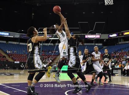 Thumbnail 3 in Rio Linda vs. Vanden (CIF SJS D-3 Final) photogallery.