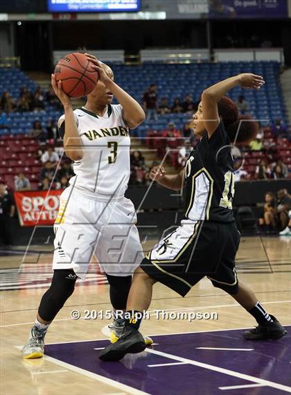 Thumbnail 1 in Rio Linda vs. Vanden (CIF SJS D-3 Final) photogallery.