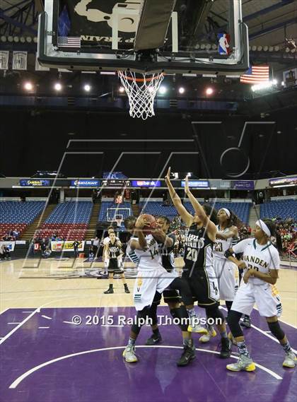 Thumbnail 3 in Rio Linda vs. Vanden (CIF SJS D-3 Final) photogallery.