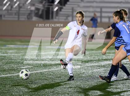 Thumbnail 2 in Johnson vs Lee photogallery.