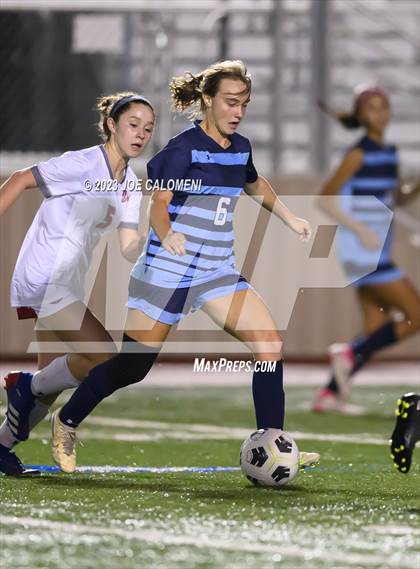 Thumbnail 2 in Johnson vs Lee photogallery.