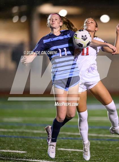 Thumbnail 3 in Johnson vs Lee photogallery.