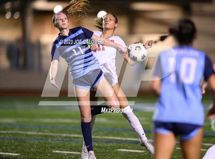 Thumbnail 2 in Johnson vs Lee photogallery.