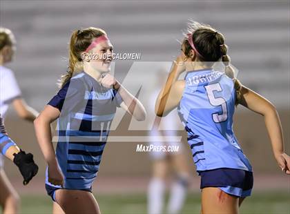 Thumbnail 2 in Johnson vs Lee photogallery.