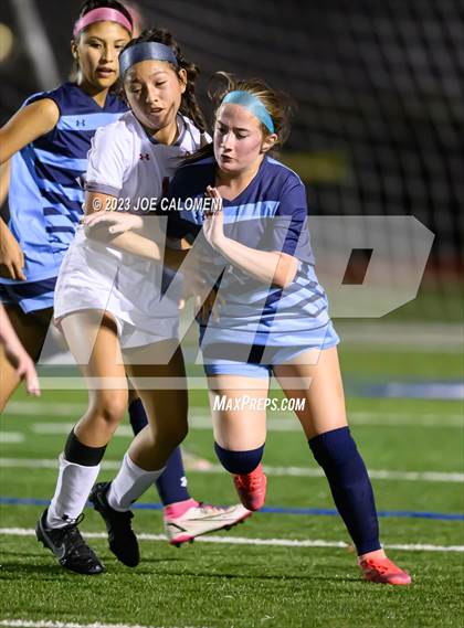Thumbnail 2 in Johnson vs Lee photogallery.
