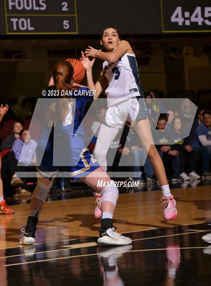 Thumbnail 1 in Ardsly vs Putnam Valley (NYSPHSAA Section 1 Class B Semifinal) photogallery.