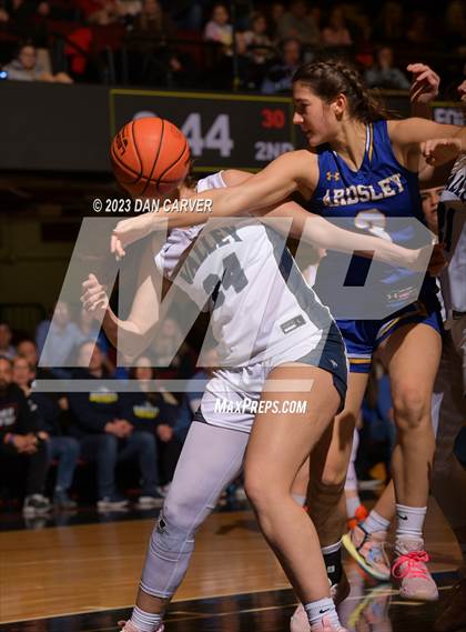 Thumbnail 3 in Ardsly vs Putnam Valley (NYSPHSAA Section 1 Class B Semifinal) photogallery.