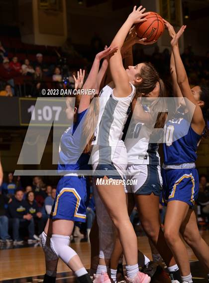 Thumbnail 1 in Ardsly vs Putnam Valley (NYSPHSAA Section 1 Class B Semifinal) photogallery.