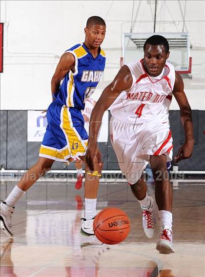 Thumbnail 2 in Mater Dei vs. Gahr (2009 Pangos Dream Classic) photogallery.