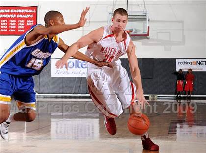 Thumbnail 2 in Mater Dei vs. Gahr (2009 Pangos Dream Classic) photogallery.