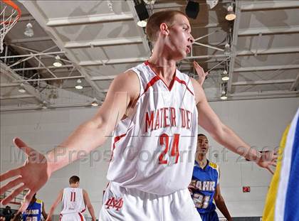 Thumbnail 3 in Mater Dei vs. Gahr (2009 Pangos Dream Classic) photogallery.