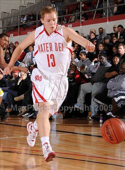 Thumbnail 3 in Mater Dei vs. Gahr (2009 Pangos Dream Classic) photogallery.