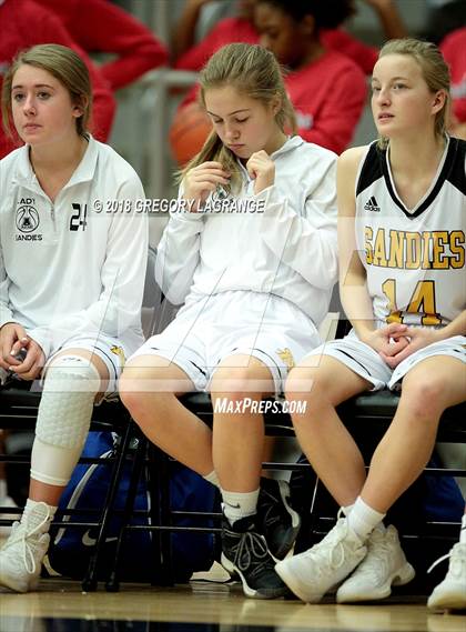 Thumbnail 3 in Amarillo vs. Bowie photogallery.
