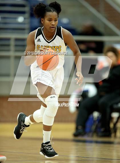 Thumbnail 2 in Amarillo vs. Bowie photogallery.