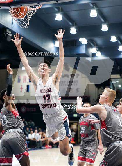 Thumbnail 3 in Dublin vs. Modesto Christian (MaxPreps MLK Classic) photogallery.