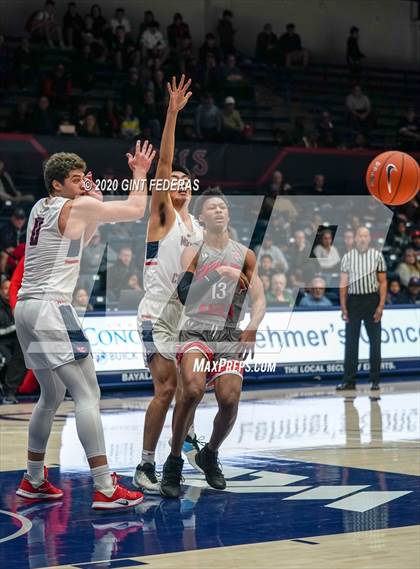 Thumbnail 3 in Dublin vs. Modesto Christian (MaxPreps MLK Classic) photogallery.