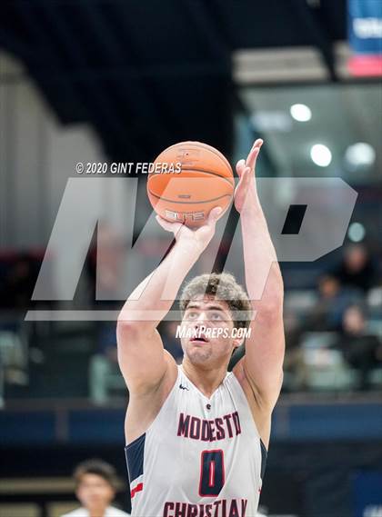 Thumbnail 2 in Dublin vs. Modesto Christian (MaxPreps MLK Classic) photogallery.