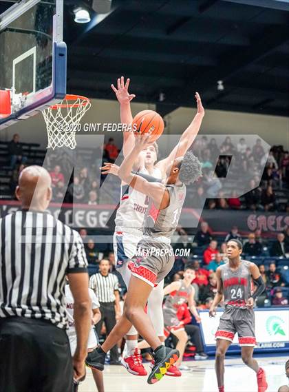 Thumbnail 1 in Dublin vs. Modesto Christian (MaxPreps MLK Classic) photogallery.