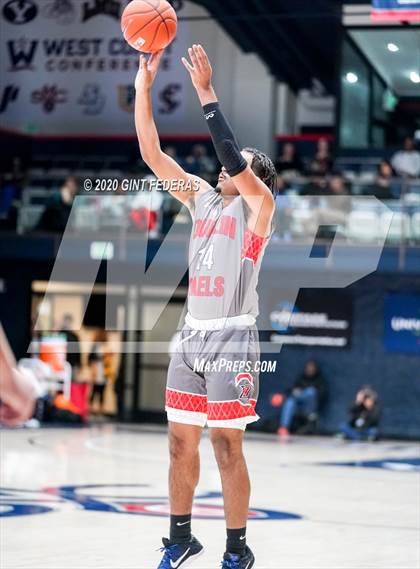 Thumbnail 2 in Dublin vs. Modesto Christian (MaxPreps MLK Classic) photogallery.