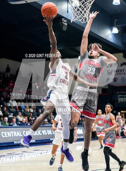 Thumbnail 2 in Dublin vs. Modesto Christian (MaxPreps MLK Classic) photogallery.