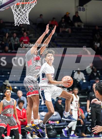 Thumbnail 1 in Dublin vs. Modesto Christian (MaxPreps MLK Classic) photogallery.