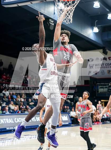 Thumbnail 3 in Dublin vs. Modesto Christian (MaxPreps MLK Classic) photogallery.