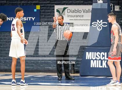 Thumbnail 3 in Dublin vs. Modesto Christian (MaxPreps MLK Classic) photogallery.