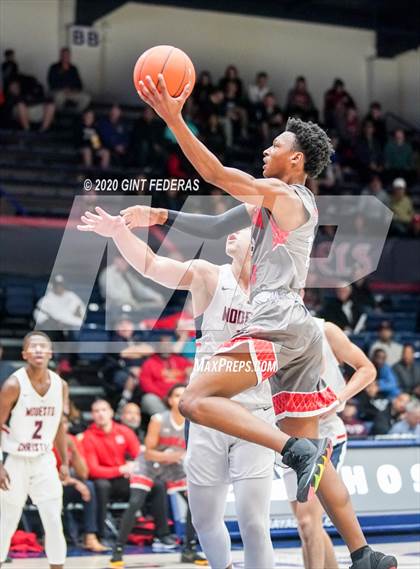 Thumbnail 1 in Dublin vs. Modesto Christian (MaxPreps MLK Classic) photogallery.
