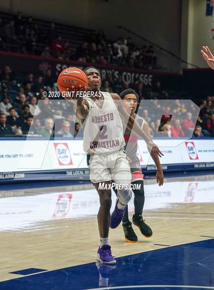 Thumbnail 3 in Dublin vs. Modesto Christian (MaxPreps MLK Classic) photogallery.