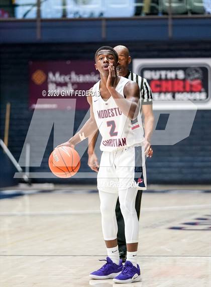 Thumbnail 3 in Dublin vs. Modesto Christian (MaxPreps MLK Classic) photogallery.