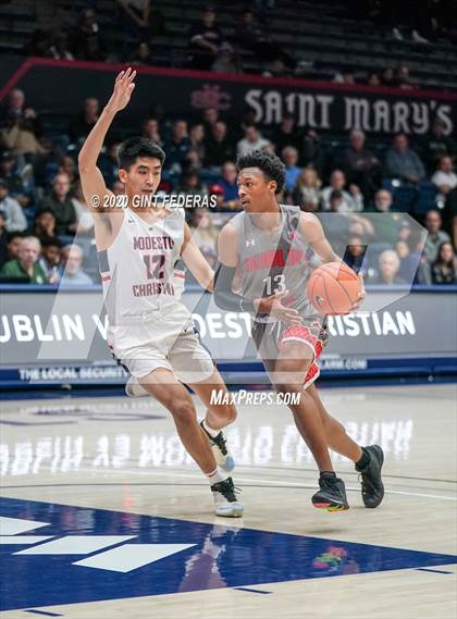 Thumbnail 2 in Dublin vs. Modesto Christian (MaxPreps MLK Classic) photogallery.