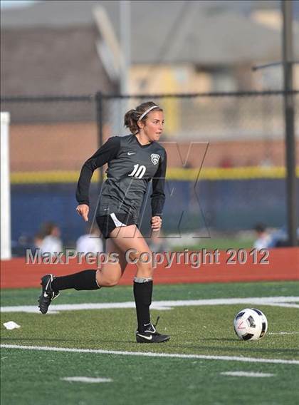 Thumbnail 2 in D'Evelyn @ Valor Christian photogallery.